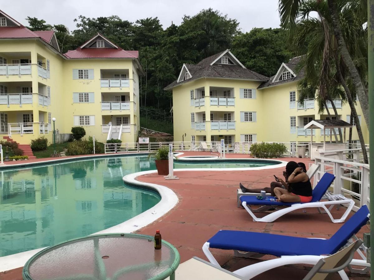 Mystic Ridge Paradise Ocho Rios Bagian luar foto